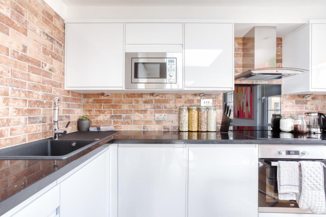 Central Bright 3 Bed Flat With Pool & Parking Edimburgo Esterno foto