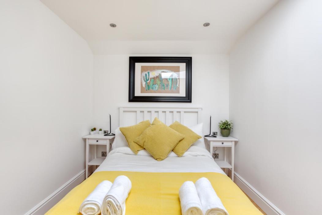 Central Bright 3 Bed Flat With Pool & Parking Edimburgo Esterno foto